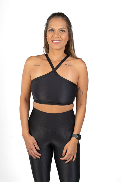 Conjunto Flow Madê Preto, detalhe do decote cruzado