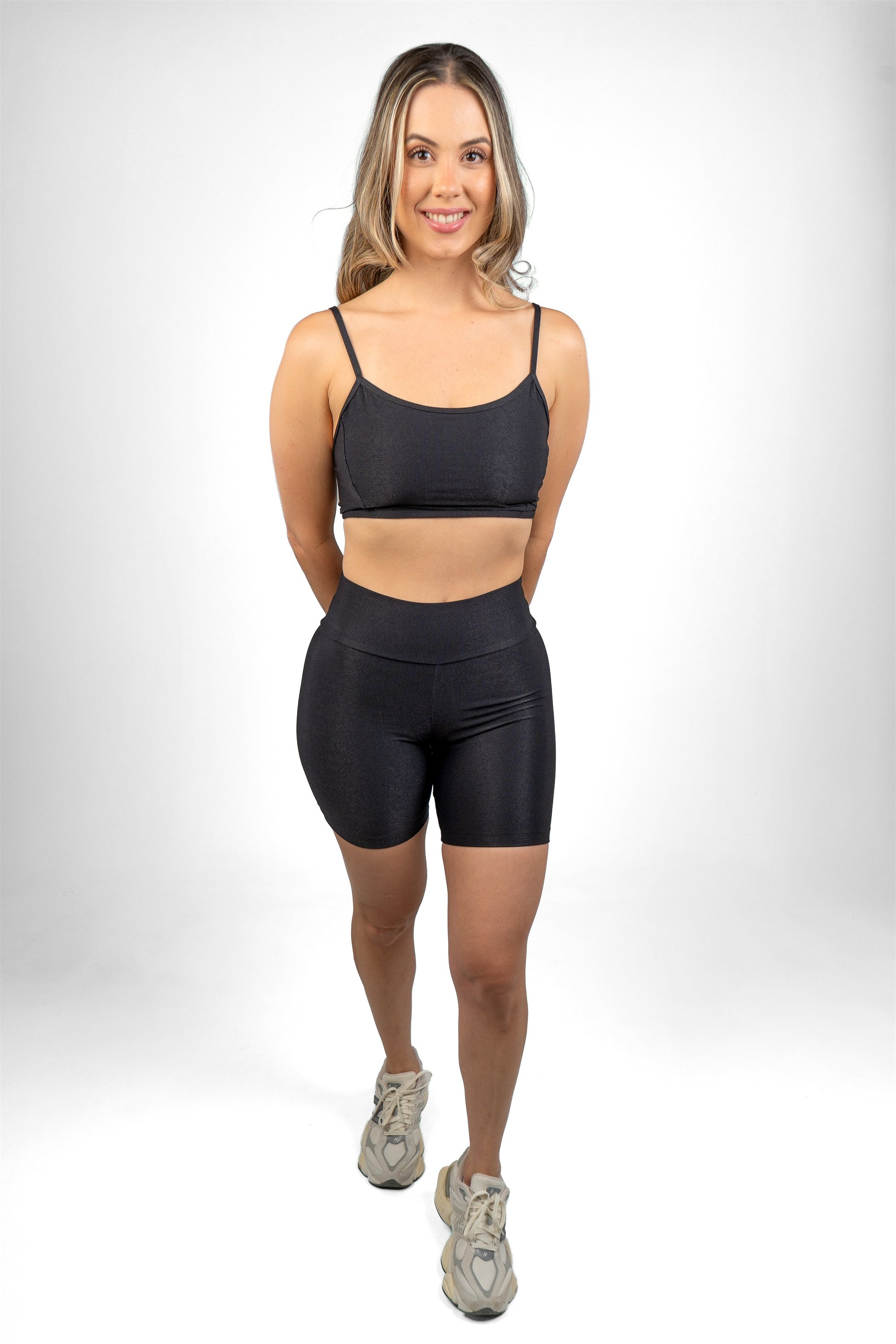 Conjunto Short Ártico Madê Preto, vista frontal